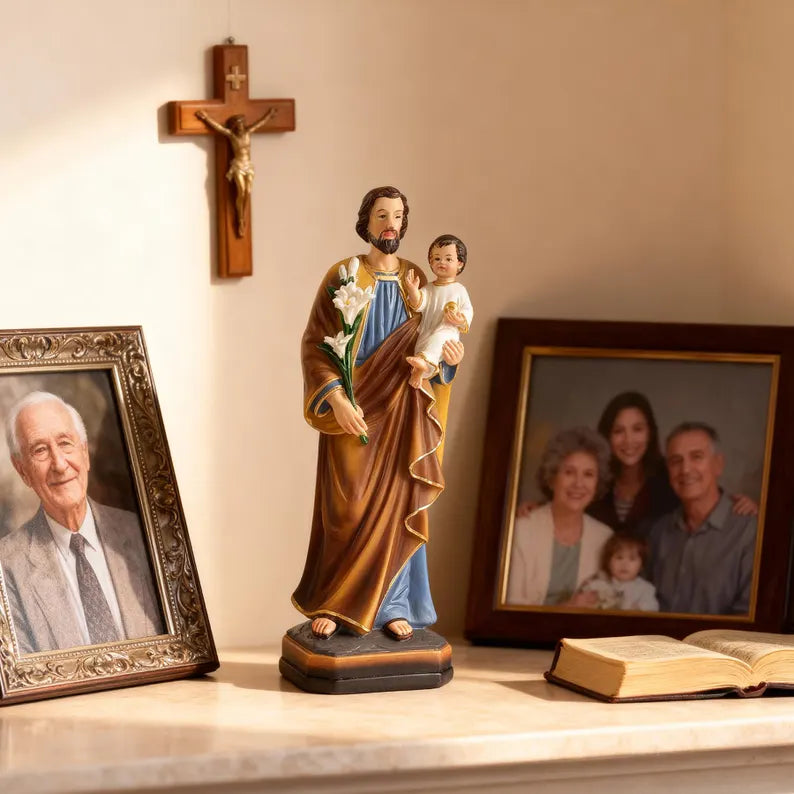6-saint joseph statue with baby jesus with photo frames