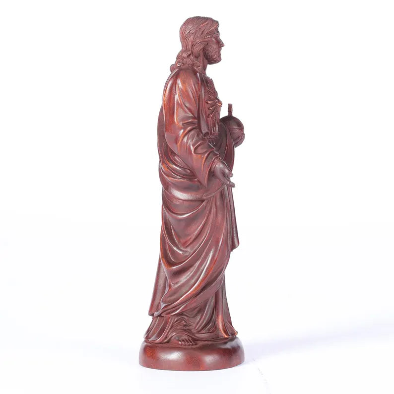 boxwood sacred heart jesus statue white background
